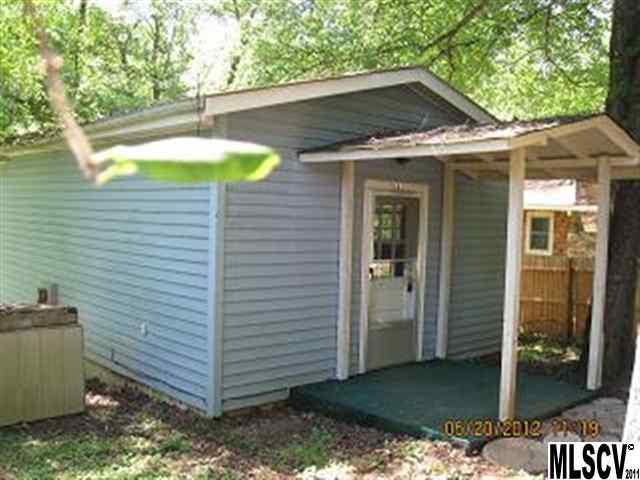 2181 Creekview Dr., Hickory, NC 28601