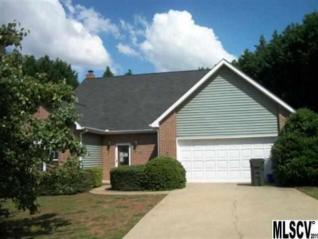 1854 Plaza Dr., Hickory, NC 28602