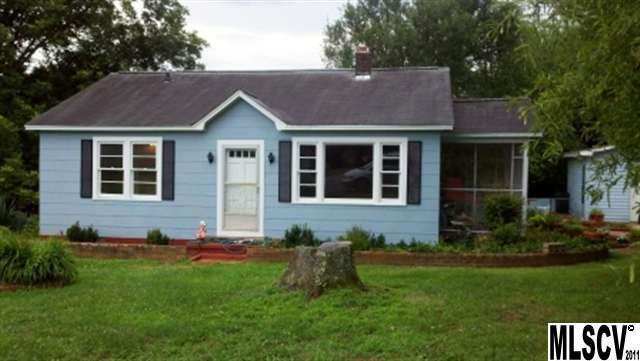 2825 21st St Ln., Hickory, NC 28601