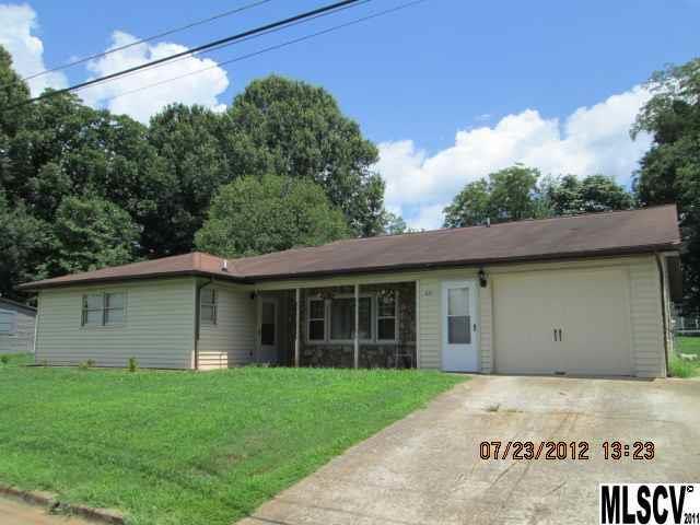 621 N Caldwell Ave., Newton, NC 28658