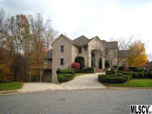 4624 9th St., Hickory, NC 28601