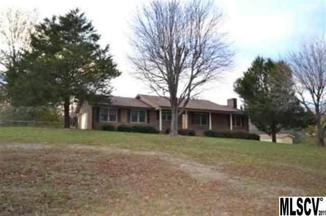 30 Dula Loop, Taylorsville, NC 28681