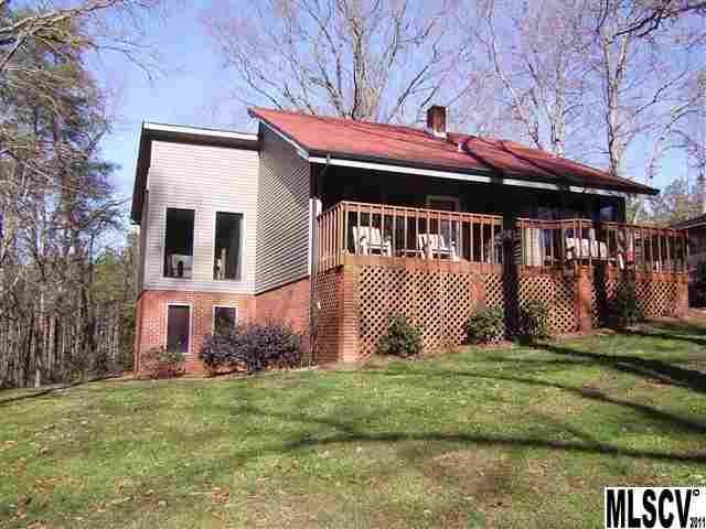 2106 Lynmore Dr., Sherrills Ford, NC 28673