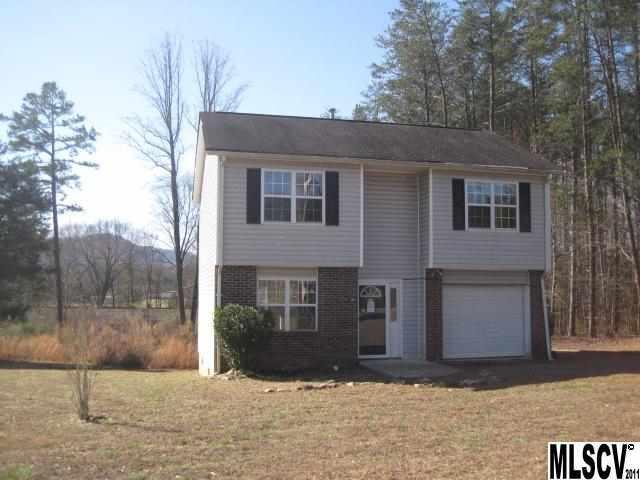 214 Baxter St., Morganton, NC 28655