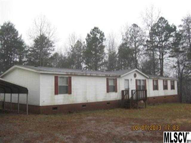 807 Cape Hickory Rd., Hickory, NC 28601