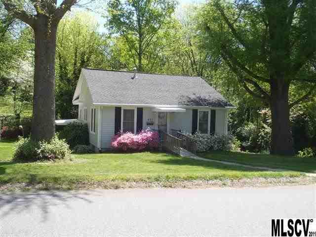 421 10th St., Hickory, NC 28602