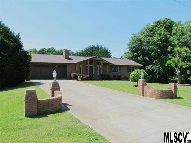 3350 19th Street Ln., Hickory, NC 28601