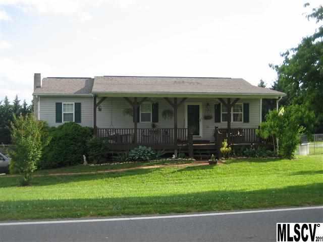 3204 Smokey Ln., Lenoir, NC 28645