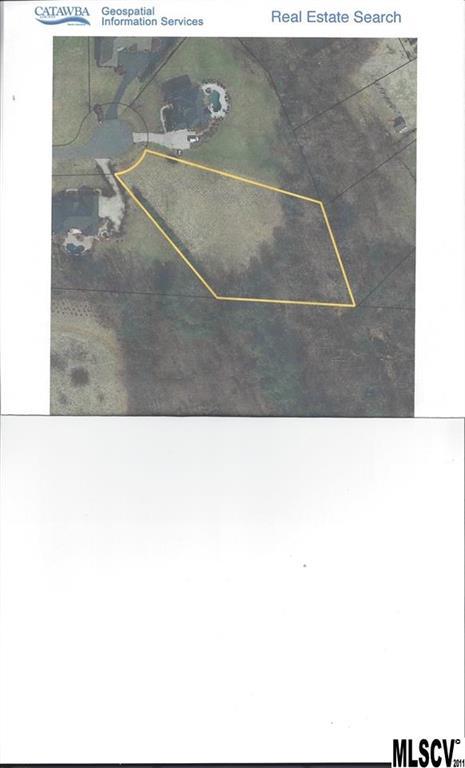 6388 Dwayne Starnes Dr., Hickory, NC 28602