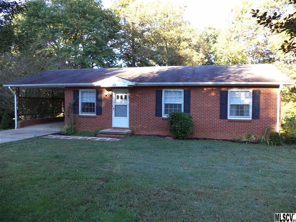 526 29th Ave Pl., Longview, NC 28602