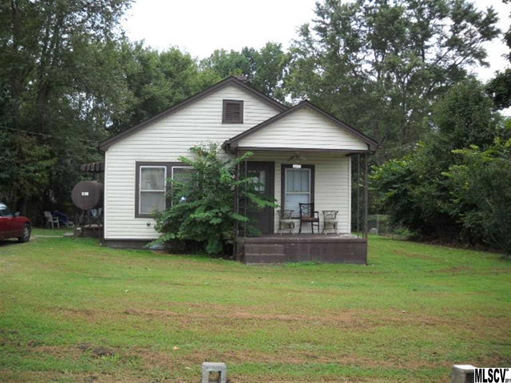 3633 2nd Ave., Hickory, NC 28602