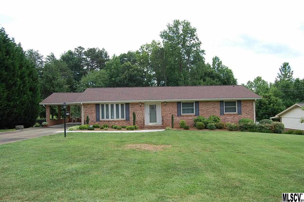 2199 Horseshoe Bend Rd., Hickory, NC 28601