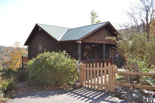 6257 Upper Creek Dr., Jonas Ridge, NC 28641