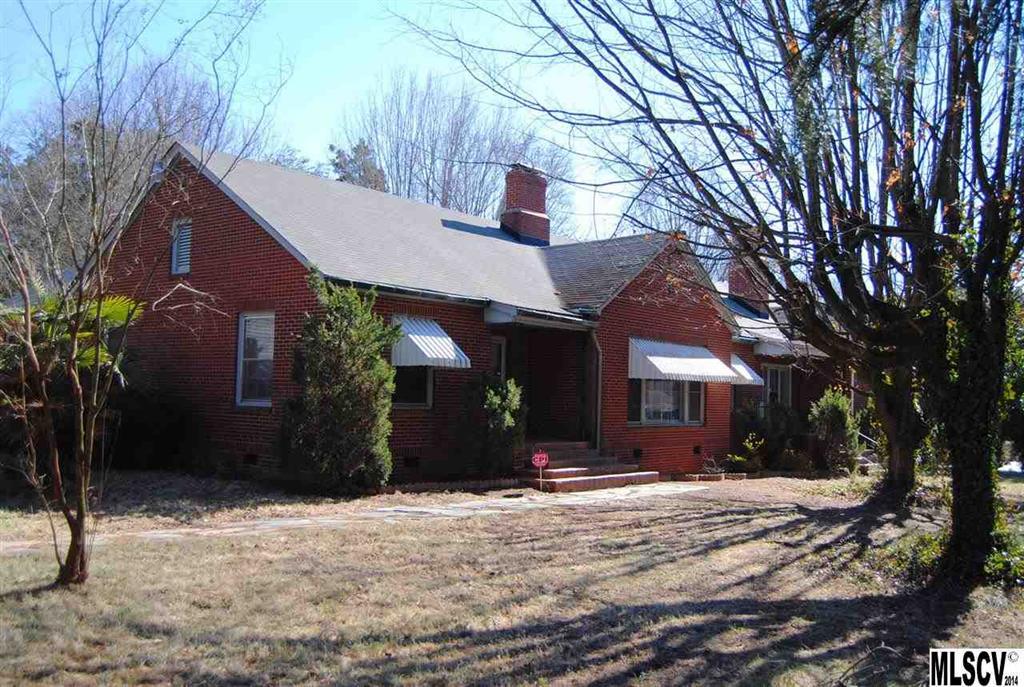 810 Center St., Statesville, NC 28677