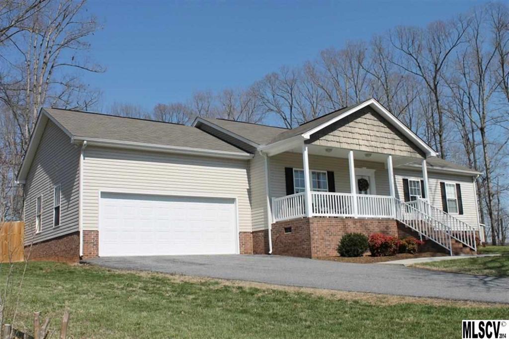 3426 Spinner Ct., Sherrills Ford, NC 28673