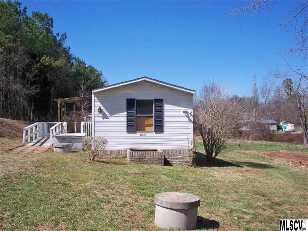 3607 Ray Danner Rd., Maiden, NC 28650