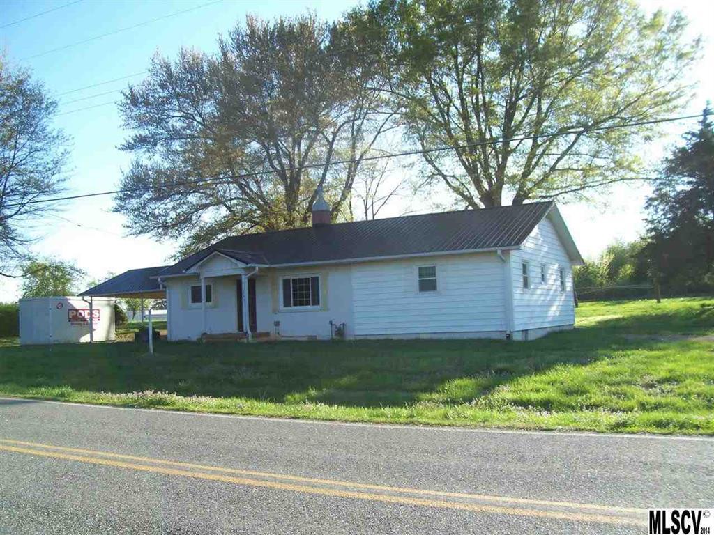 1993 Moss Farm Rd., Hickory, NC 28602