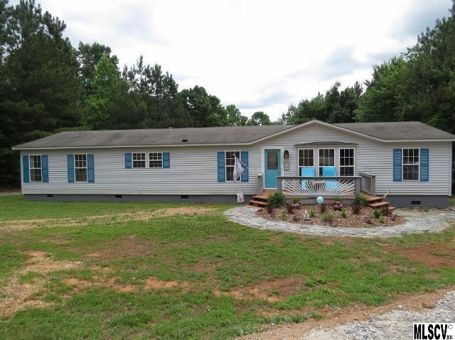 8569 Dog Leg Rd., Sherrills Ford, NC 28673