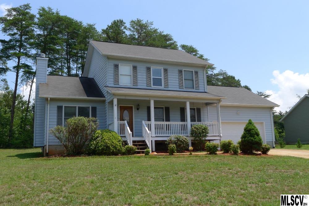 1124 Mulberry Ln., Hickory, NC 28602