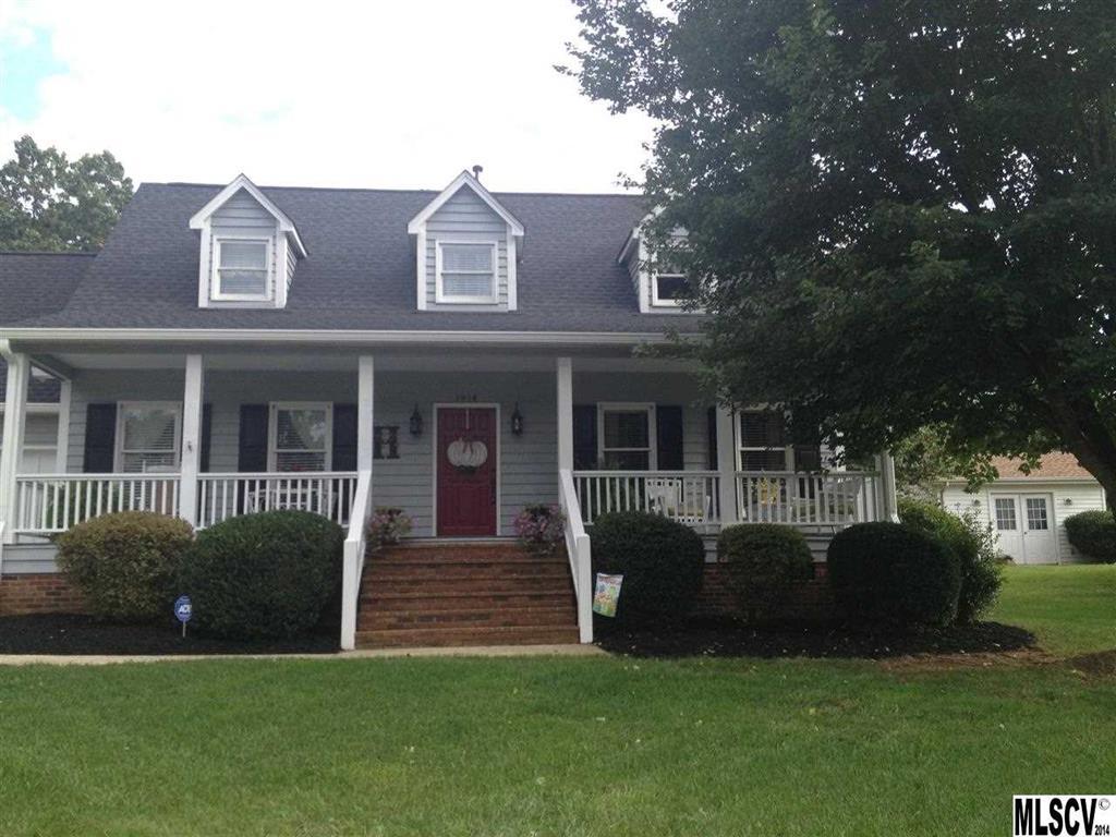 1914 Plaza Dr., Hickory, NC 28602