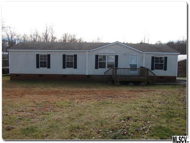 8792 Hunter Ct., Hickory, NC 28601