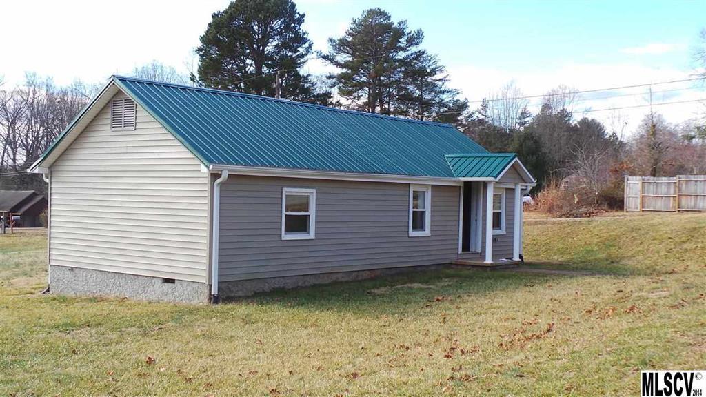 3933 Dowell St., Hickory, NC 28602