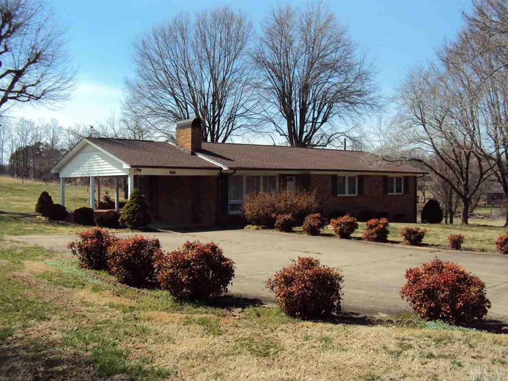 1301 Zion Church Rd., Hickory, NC 28602