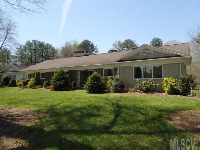 3127 N Center St., Hickory, NC 28601