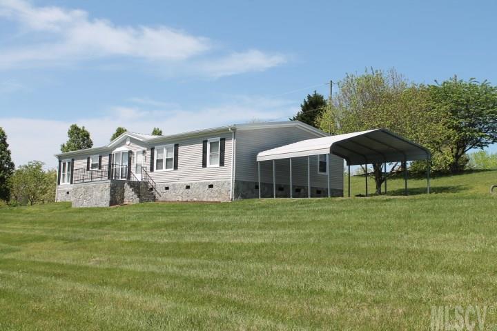 4050 Martin Fish Pond St., Hickory, NC 28602