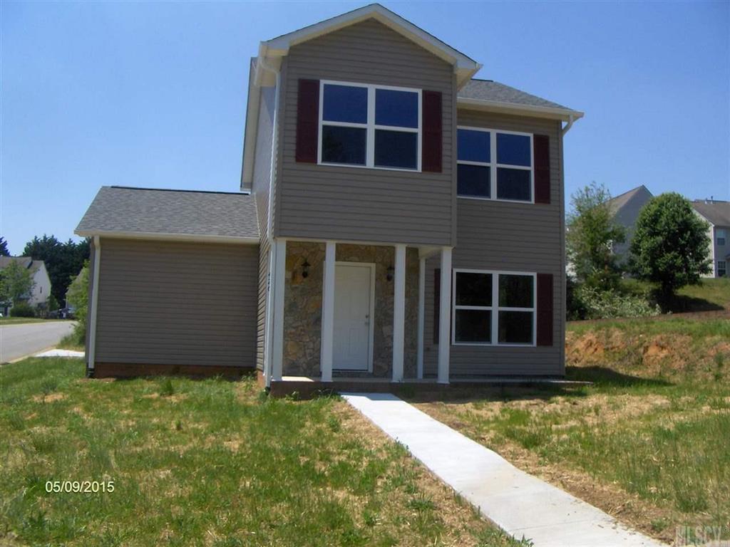 426 Eastway Ln., Concord, NC 28613