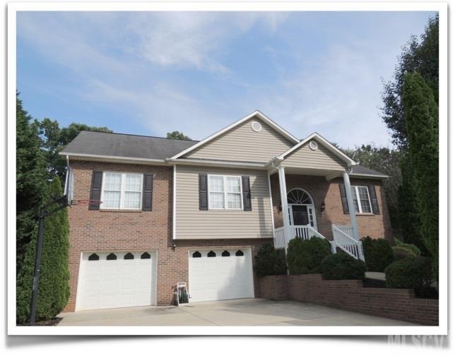 1924 Plaza Dr., Hickory, NC 28602