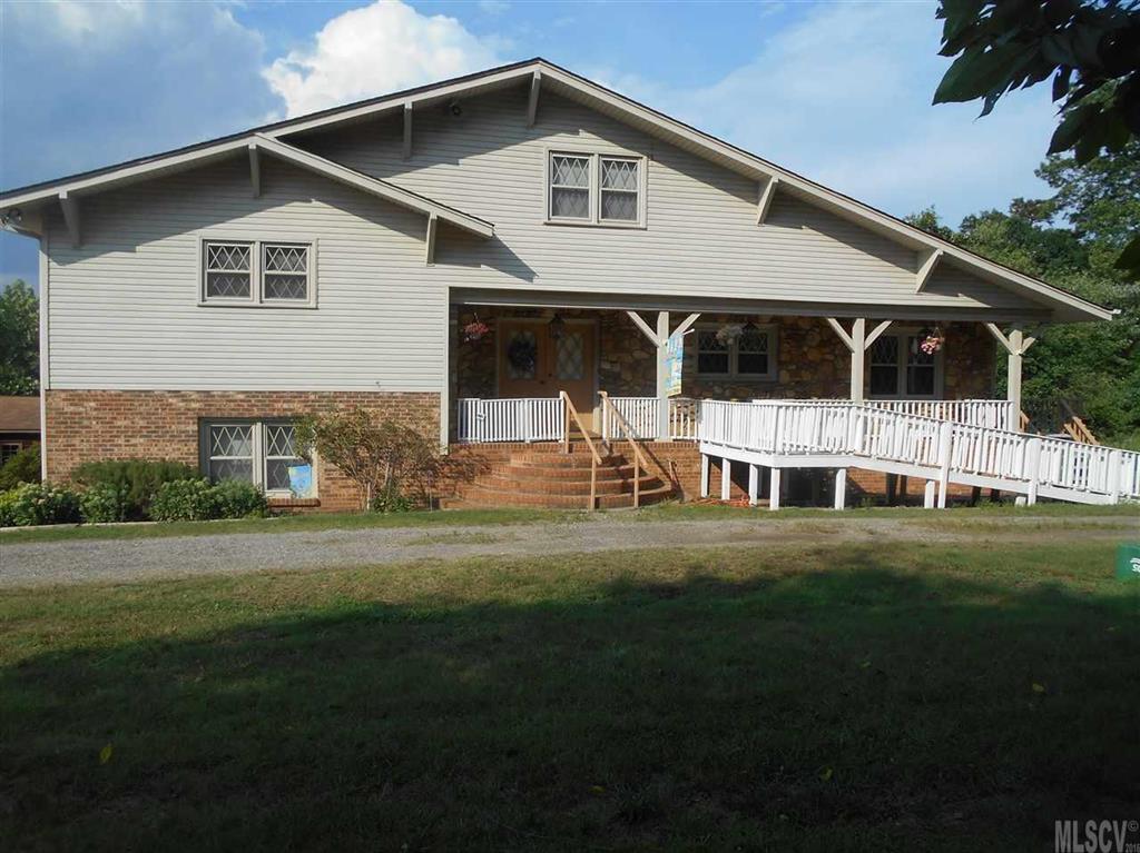 4000 Section House Rd., Hickory, NC 28601