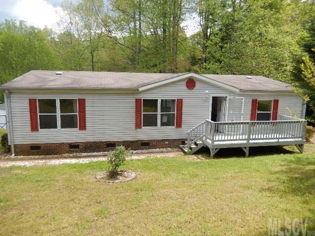 9468 Cool Water Dr., Hickory, NC 28601