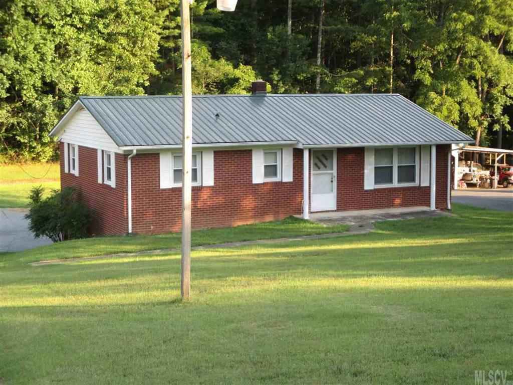 4258 Hartland Rd., Lenoir, NC 28645