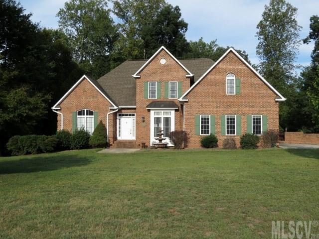 129 Golden Oak Ln., Statesville, NC 28625
