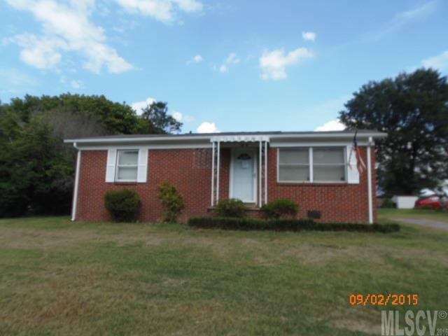 2625 West View St., Hickory, NC 28601