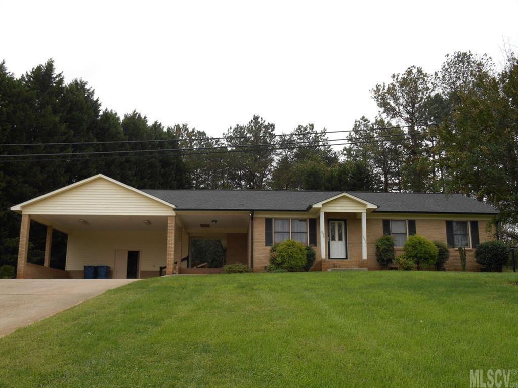 395 N 4th Ave., Maiden, NC 28650