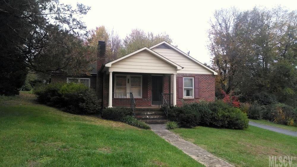 114 Baxter St., Morganton, NC 28655