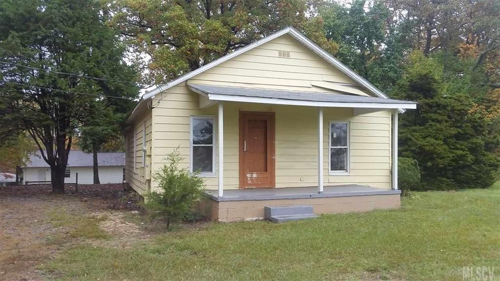 2410 13th Ave., Hickory, NC 28602