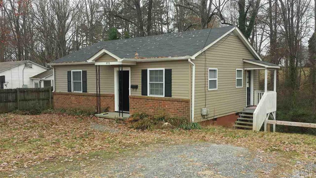 272 31st St., Hickory, NC 28601