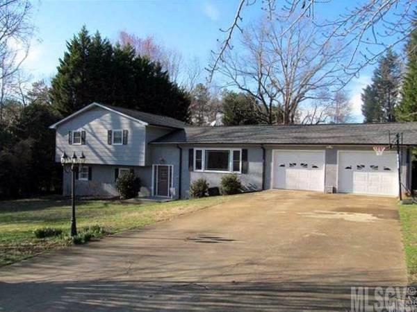 42 Bass Ln., Hickory, NC 28601