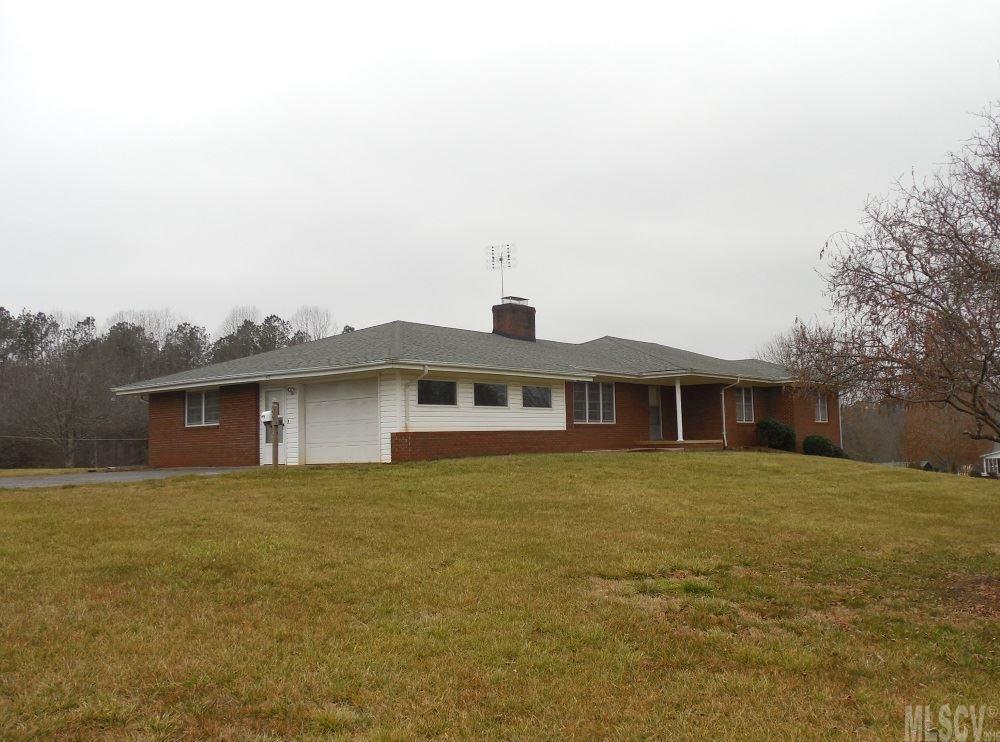 419 Section House Rd., Hickory, NC 28601