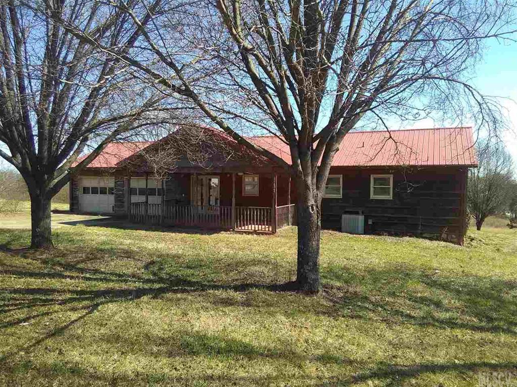 4214 South Fork Ave., Hickory, NC 28602