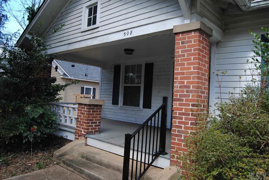 508 Alexander St., Statesville, NC 28677