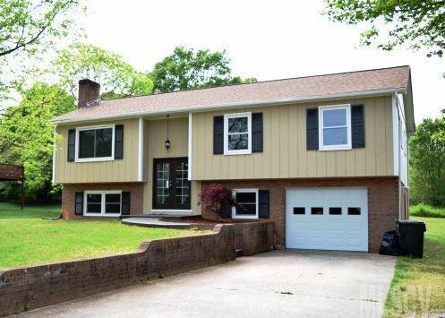 3651 16th St., Hickory, NC 28601