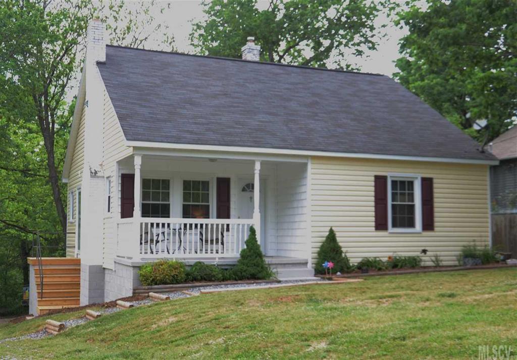 1440 2nd Street Dr., Hickory, NC 28602