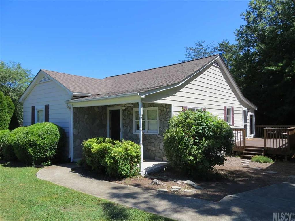 5168 Harris Farm Rd., Hickory, NC 28602