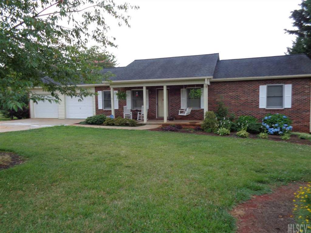 4696 Granada Hills Dr., Granite Falls, NC 28630