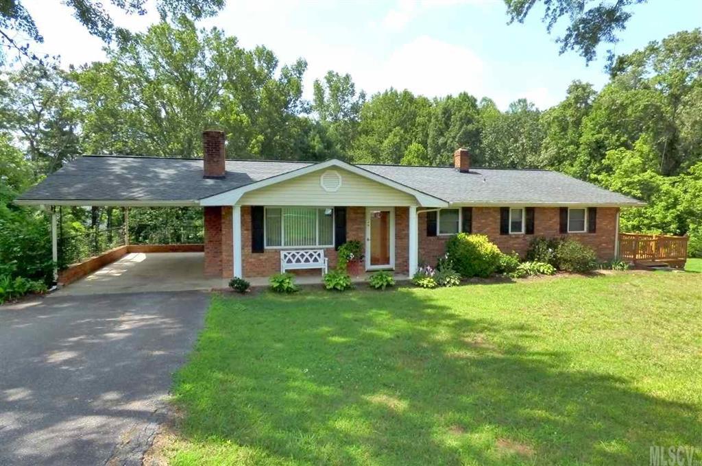 49 Blackburn Wike Rd., Hickory, NC 28601