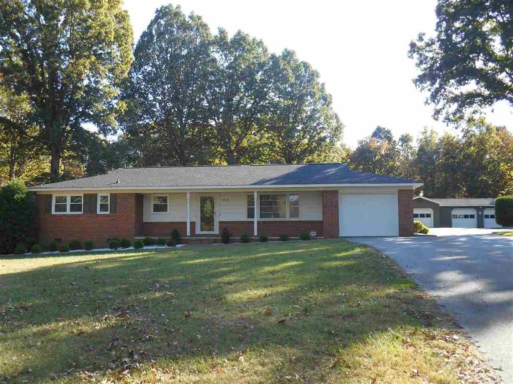 3328 Brandon Rd., Morganton, NC 28655